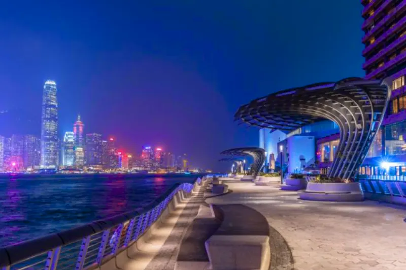 Overnight Hong Kong Stay in Shenzhen