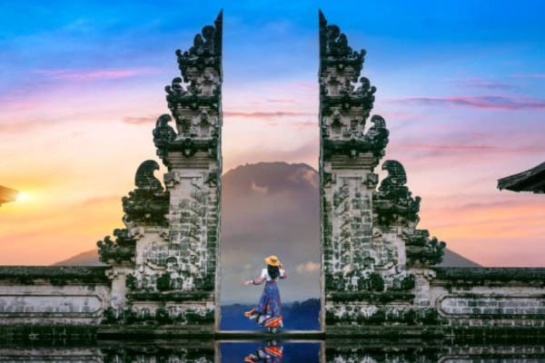 Bali & Gili Islands: Tropical Luxury & Adventure