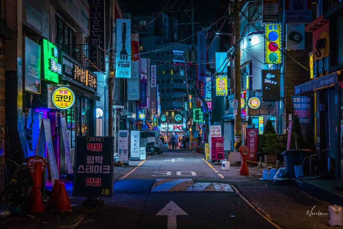 TOKYO — WHERE TOMORROW LIVES